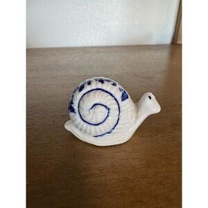 Charming Blue and‎ White Ceramic Snail Figurine Collectible Home Decor